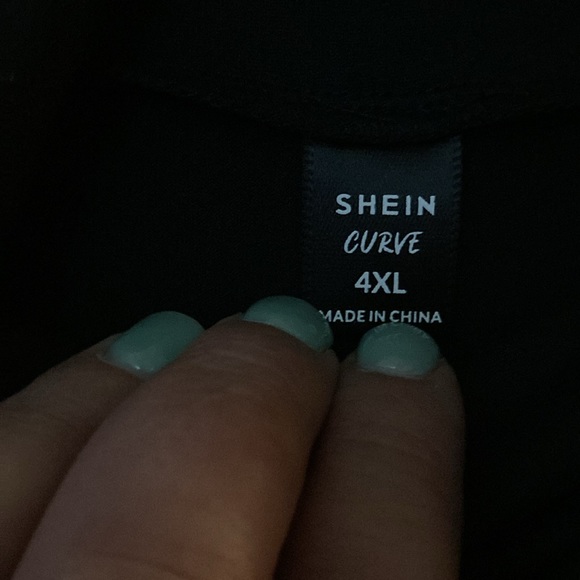 NWOT SEIN CURVE BLACK TURTLENECK - Picture 9 of 9